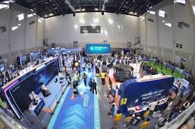 马奎尔在红雀队的 25 号球衣在圣路易斯地区极受欢迎